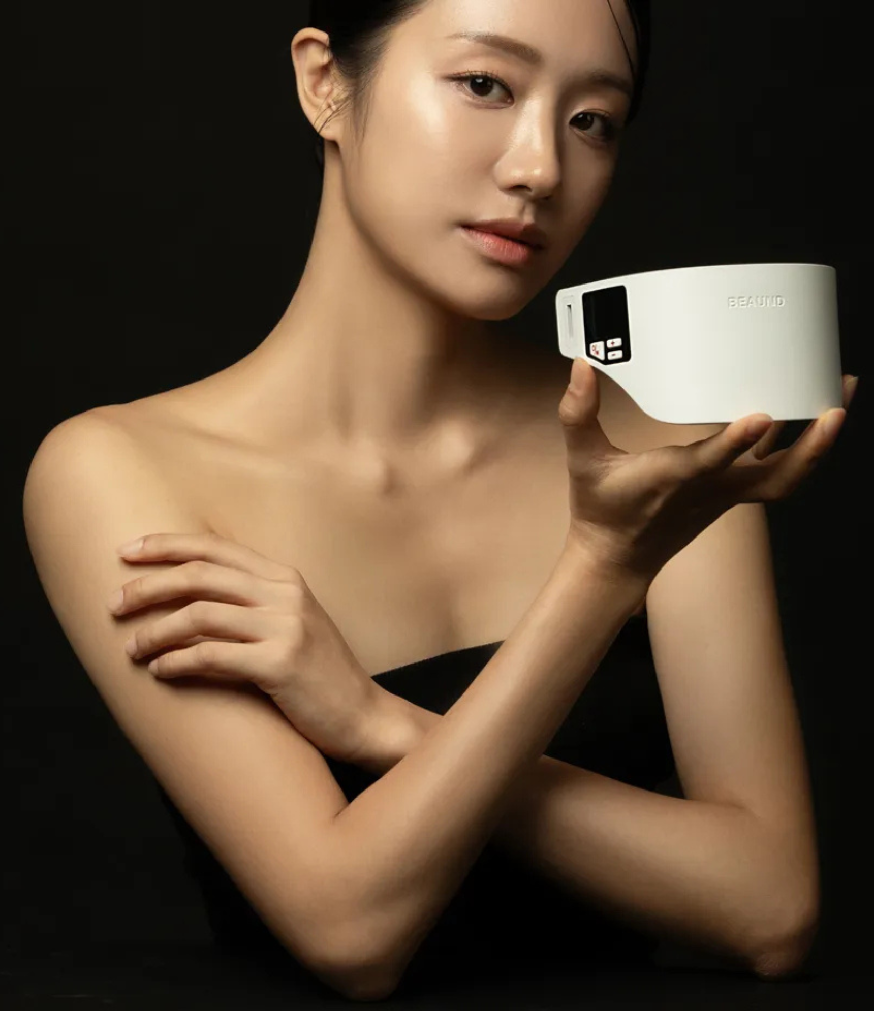 BEAUND NECERA | 목주름 개선